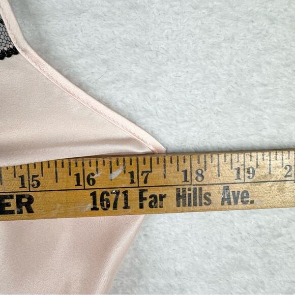 Victoria’s Secret Y2K Satin Lace Trim Chemise Slip Dress Baby Pink/Black Size M - Picture 13 of 15